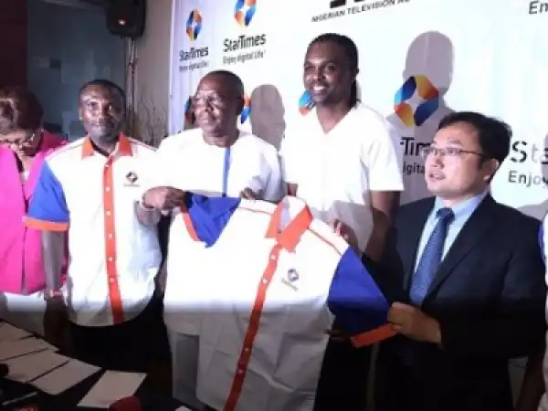 Photos:- Kanu Nwankwo Emerges Brand Ambassador For StarTimes